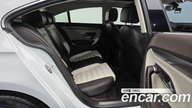 Volkswagen CC 2016 — photo 12
