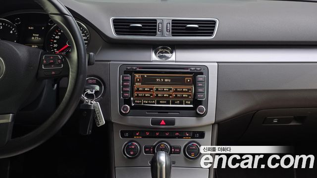 Volkswagen CC 2016 — photo 14
