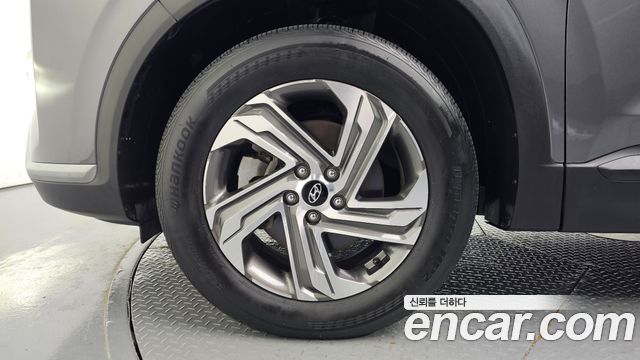 Hyundai Santafe 2021 — photo 5