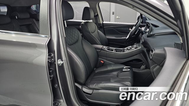 Hyundai Santafe 2021 — photo 12