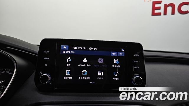 Hyundai Santafe 2021 — photo 16