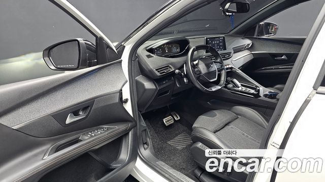 Peugeot 3008 2019 — photo 13