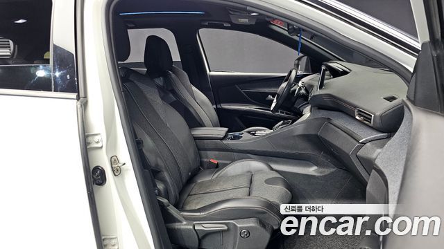 Peugeot 3008 2019 — photo 17