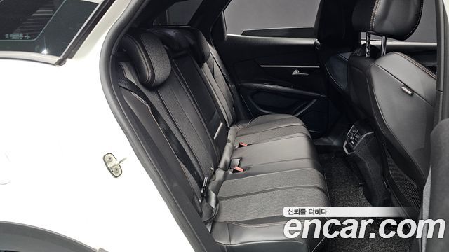 Peugeot 3008 2019 — photo 18