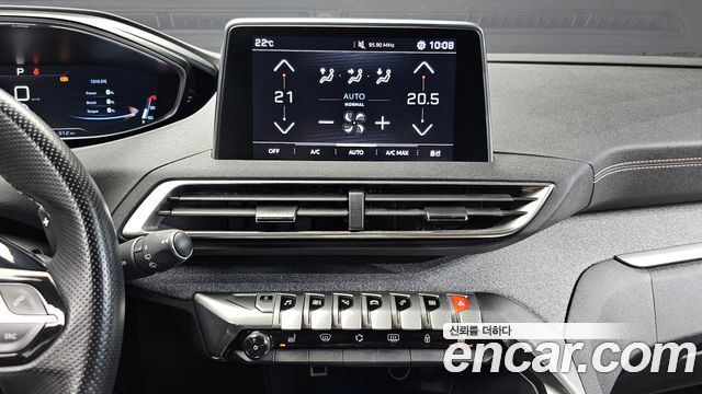 Peugeot 3008 2019 — photo 20