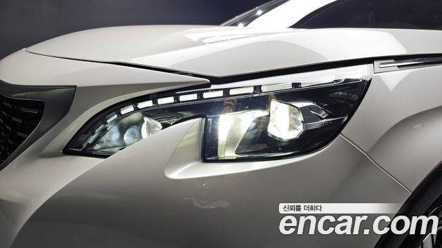 Peugeot 3008 2019 — photo 8