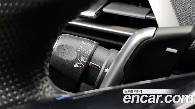 Peugeot 3008 2019 — photo 28