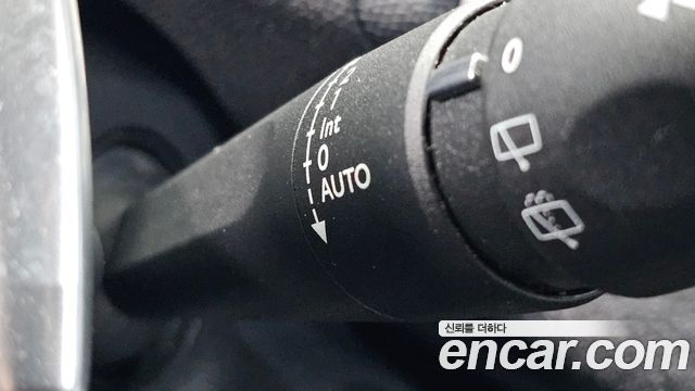 Peugeot 3008 2019 — photo 29