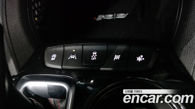 Chevrolet Korea Trailblazer 2022 — photo 19