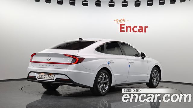 Hyundai Sonata 2023 — photo 2