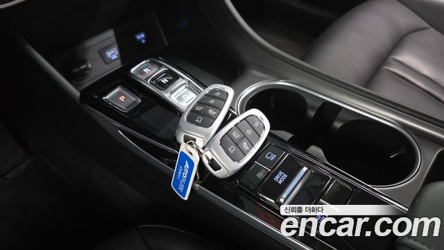 Hyundai Sonata 2023 — photo 12