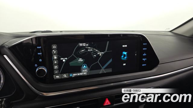 Hyundai Sonata 2023 — photo 21