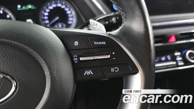 Hyundai Sonata 2023 — photo 25