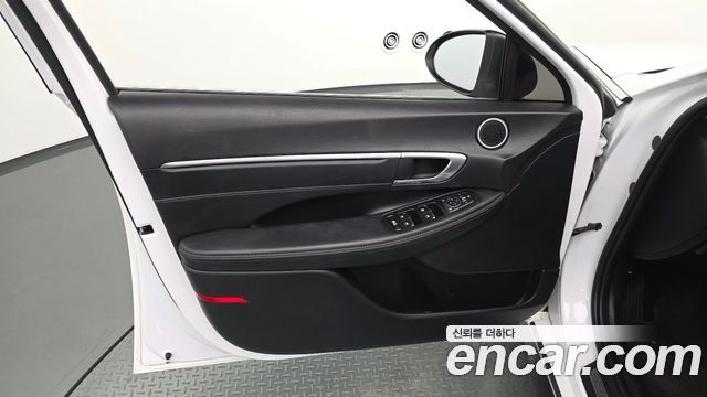 Hyundai Sonata 2023 — photo 14