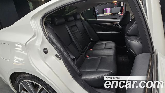 Infiniti Q50 2014 — photo 17