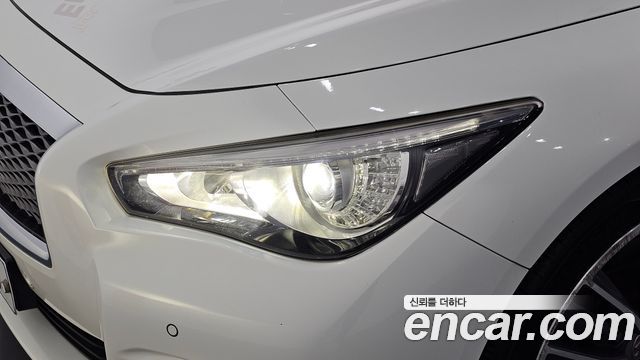 Infiniti Q50 2014 — photo 8