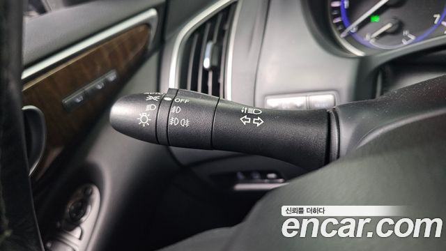 Infiniti Q50 2014 — photo 27