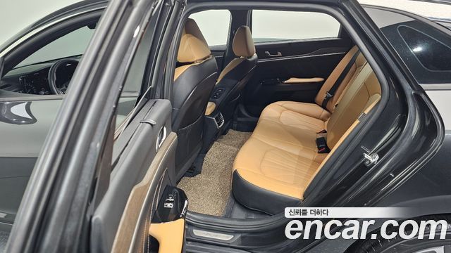 Kia K5 2020 — photo 29