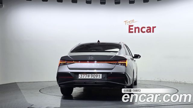 Hyundai AVANTE 2025 — photo 4