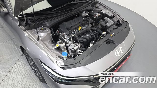 Hyundai AVANTE 2025 — photo 6