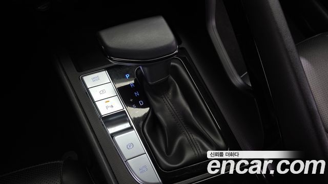 Hyundai AVANTE 2025 — photo 12
