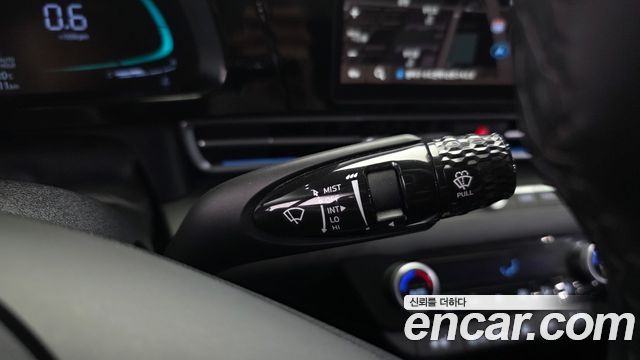 Hyundai AVANTE 2025 — photo 27