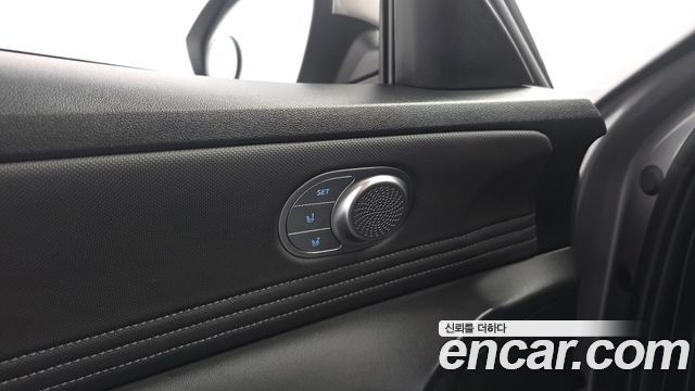 Hyundai AVANTE 2025 — photo 30