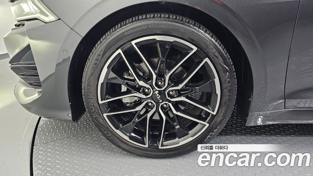 Kia K5 2022 — photo 5
