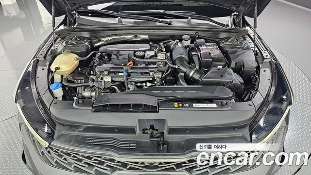 Kia K5 2022 — photo 6