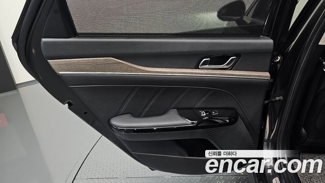 Kia K5 2022 — photo 15