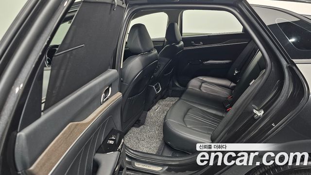 Kia K5 2022 — photo 32