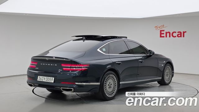 Genesis G80 2023 — photo 2