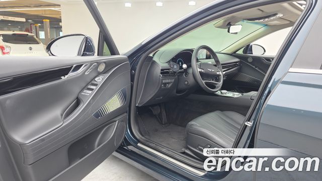 Genesis G80 2023 — photo 10