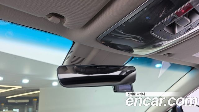 Genesis G80 2023 — photo 18