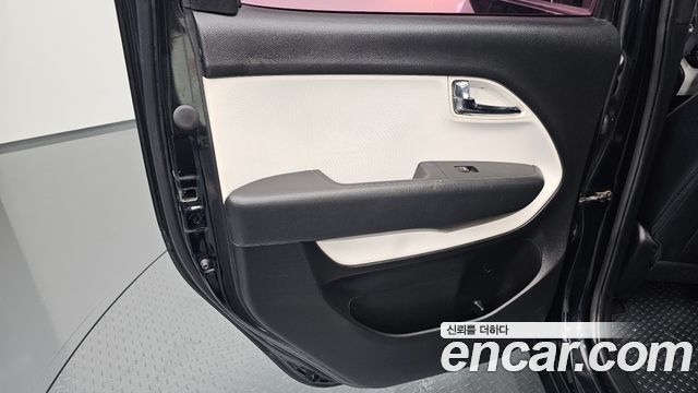 Kia RAY 2013 — photo 15