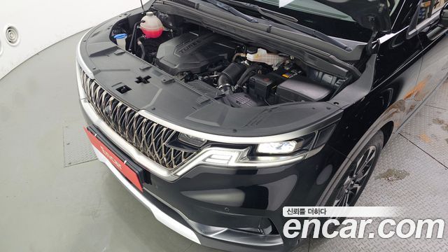 Kia Canival 2022 — photo 6