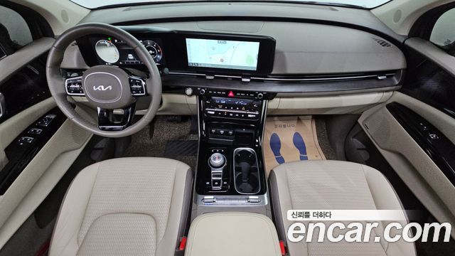 Kia Canival 2022 — photo 10