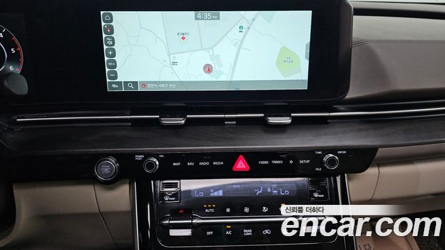 Kia Canival 2022 — photo 25