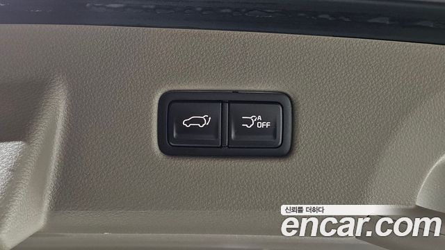 Kia Canival 2022 — photo 34