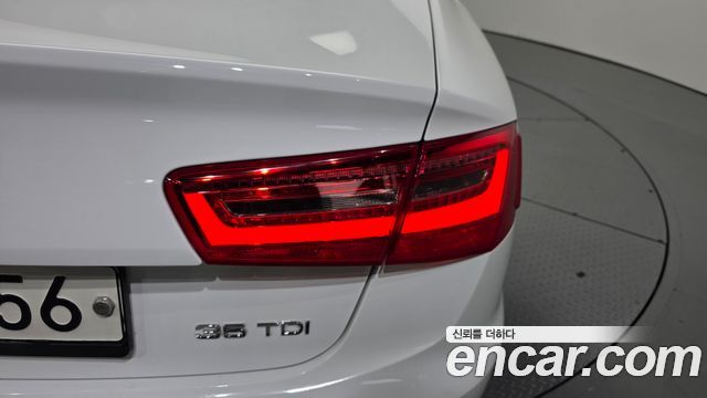 Audi A6 2015 — photo 9