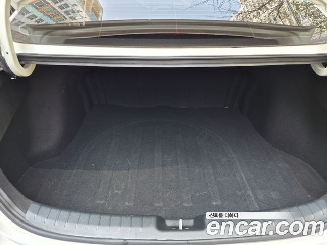 Kia K3 2022 — photo 18