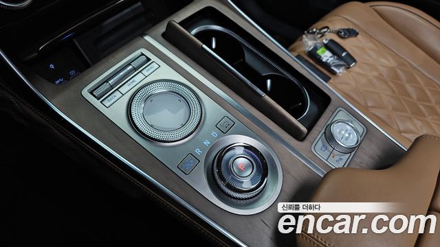 Genesis GV80 2020 — photo 9