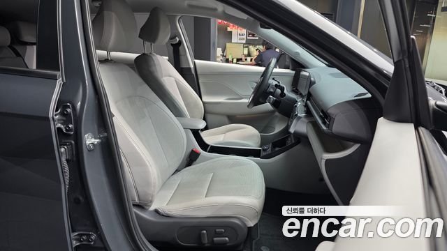 Hyundai Kona 2023 — photo 17