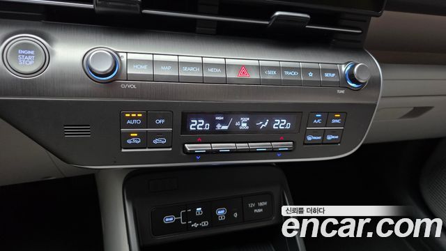 Hyundai Kona 2023 — photo 23
