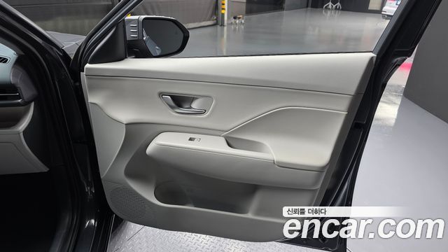 Hyundai Kona 2023 — photo 15