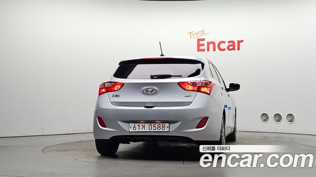 Hyundai i30 2016 — photo 4