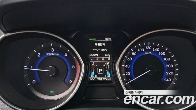 Hyundai i30 2016 — photo 8