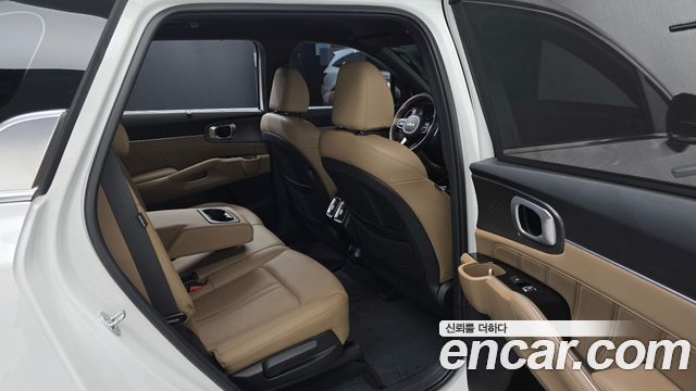 Kia Sorento 2024 — photo 17