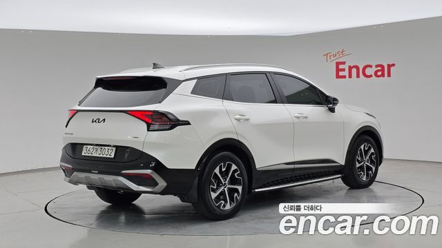 Kia Sportage 2023 — photo 2
