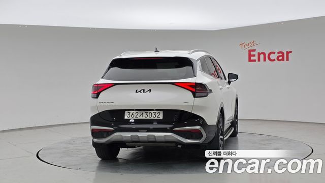 Kia Sportage 2023 — photo 4